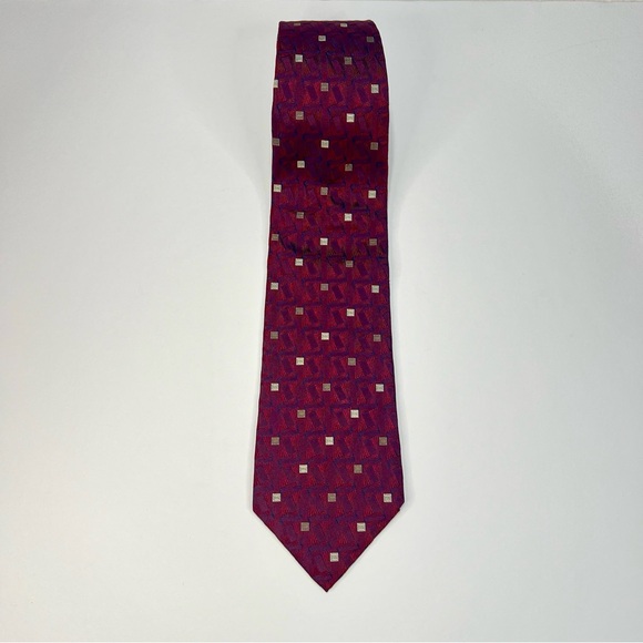 D’este 100% Silk Tie Made in Italy Burgundy with Geometric Iridescent Pattern - Picture 6 of 7